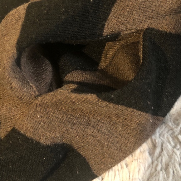 Black and brown striped dress with pockets - Picture 3 of 9